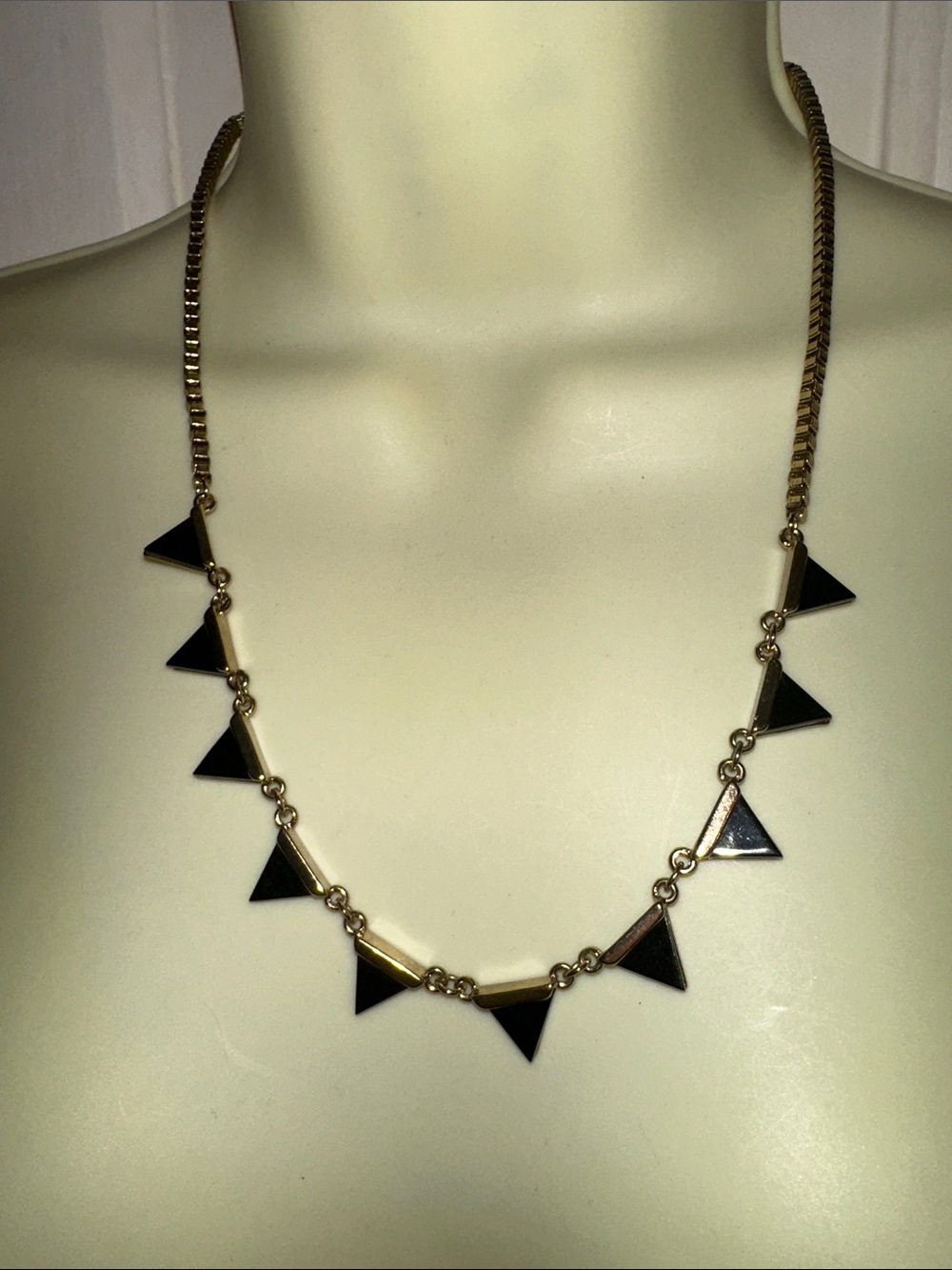Vintage 70s/80s Gold Tone Chain Necklace with Black Triangle Accents